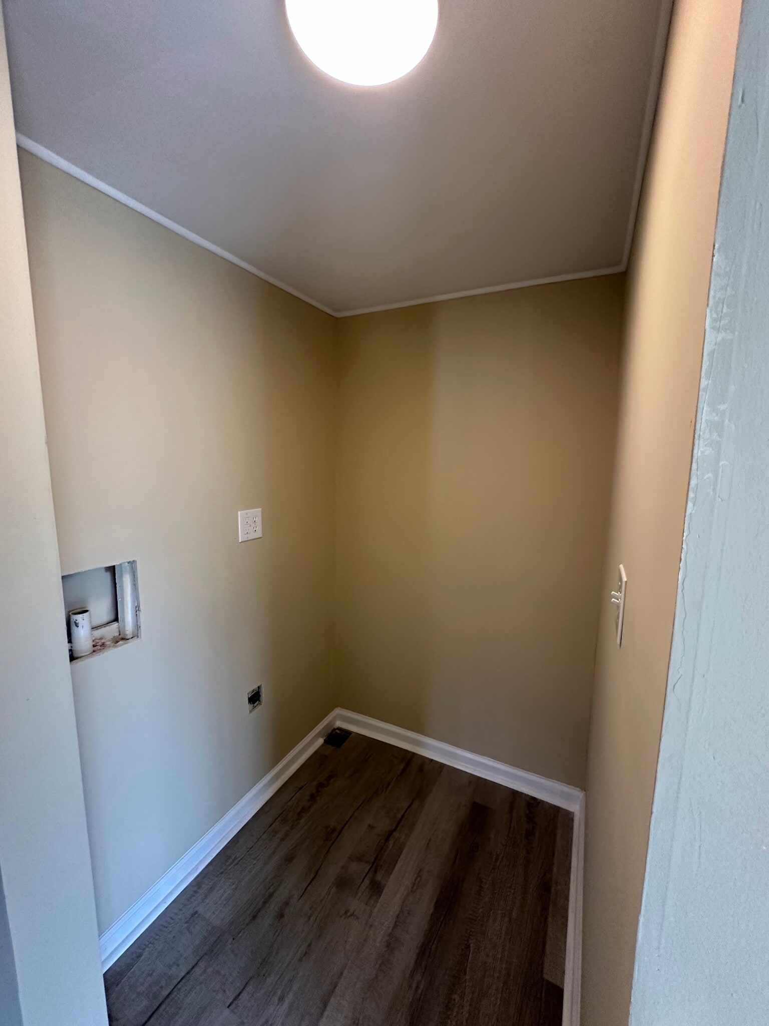 Building Photo - 74 Matthews Rd