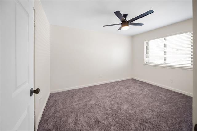 Building Photo - 5206 Vagas Dr