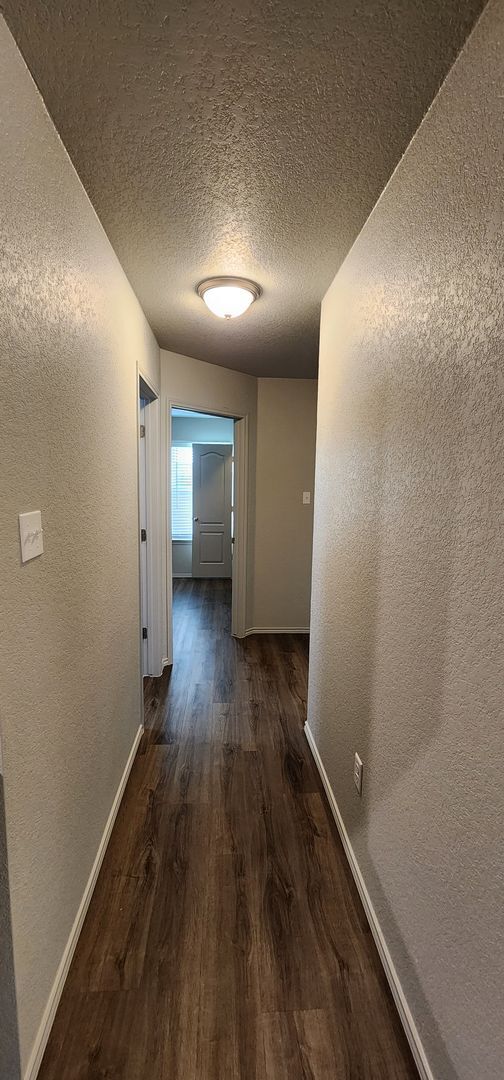 Building Photo - 3 Bedroom 2 Bath Duplex in Copperas Cove V...