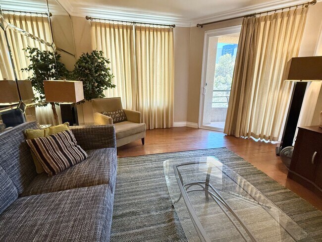 Building Photo - Live the Las Vegas Lifestyle in a Gated, Amenity-Rich Community ALL UTILITIES INCLUDED