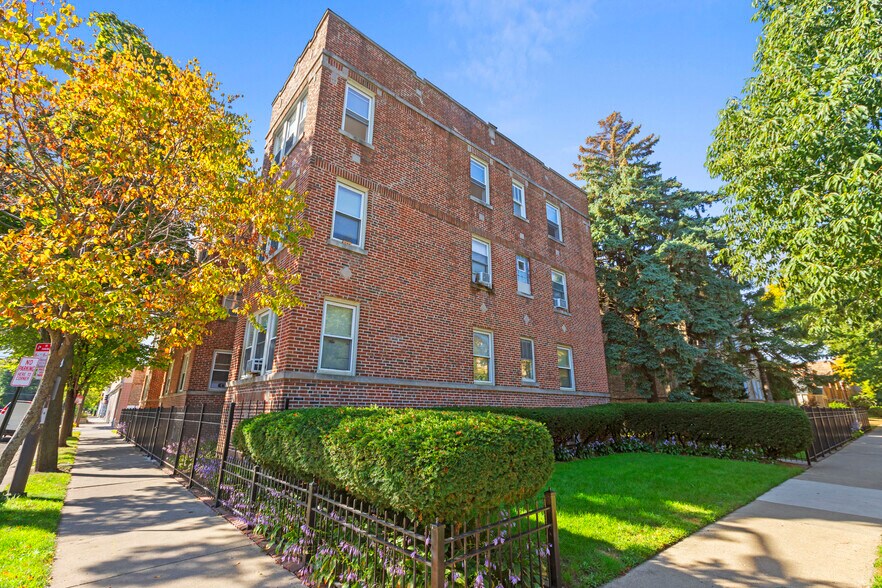 Building Photo - 120 Custer Ave