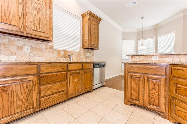 Building Photo - 2400 Royal Birkdale Dr