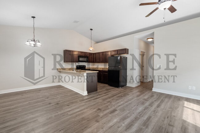 Building Photo - 914 W Onewood Pl