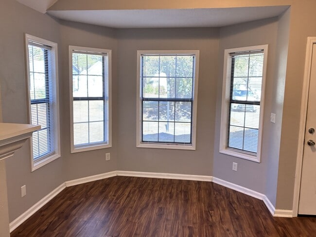 Building Photo - 2 Bedroom 2 Bathroom House in Calabash