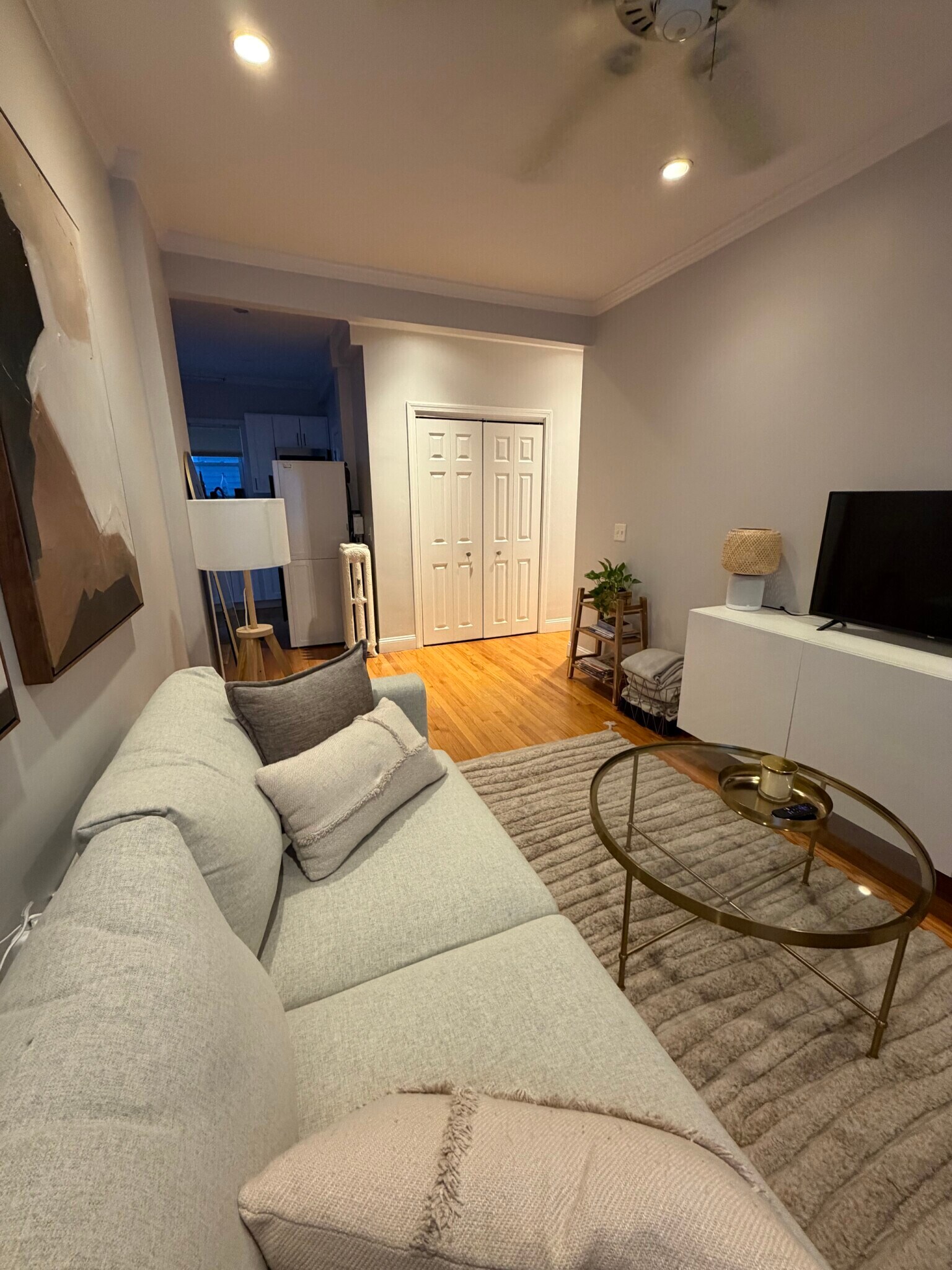 Building Photo - 1552 Cambridge St