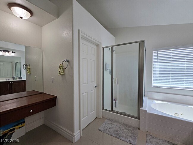 Building Photo - 125 Short Ruff Way