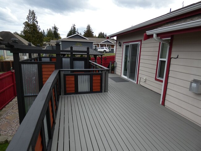 Building Photo - Rolling HIlls Court Rambler