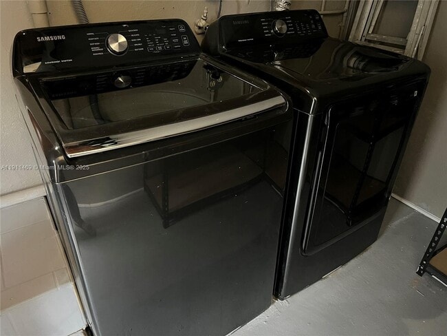 Building Photo - 189 Glendale Dr