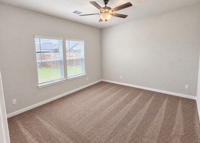 Building Photo - 4026 Bay Ct