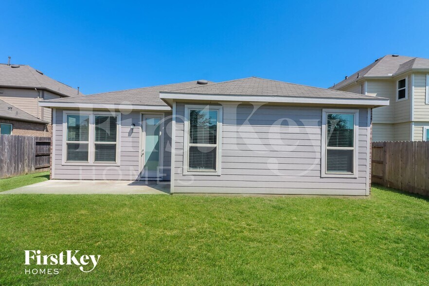 Building Photo - 22235 Davenport Downs Ln