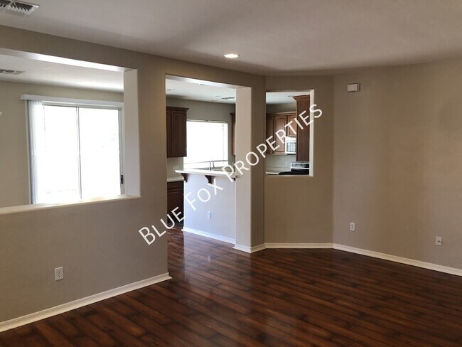 Building Photo - 4810 E Orchard Grass Dr