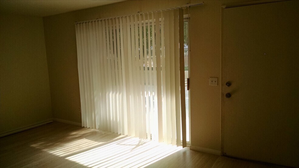 Building Photo - 32505 Candlewood Dr