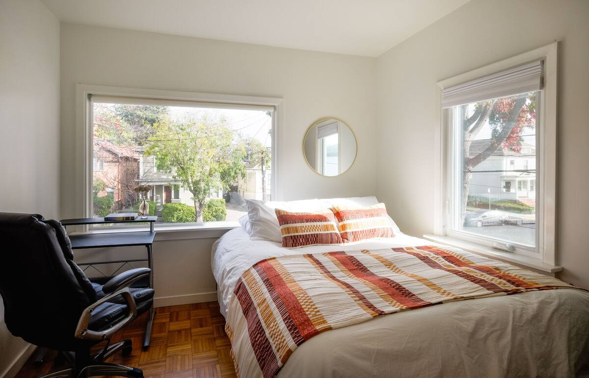 Building Photo - 2816 Martin Luther King Jr Way