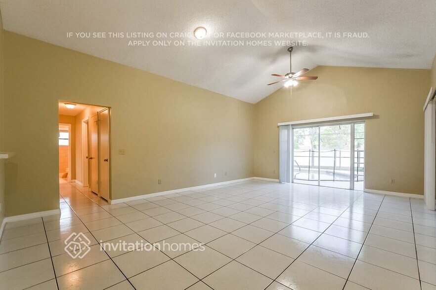 Building Photo - 156 Honeywood Dr