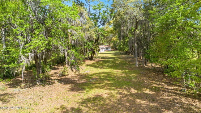 Building Photo - 3520 Bessent Rd