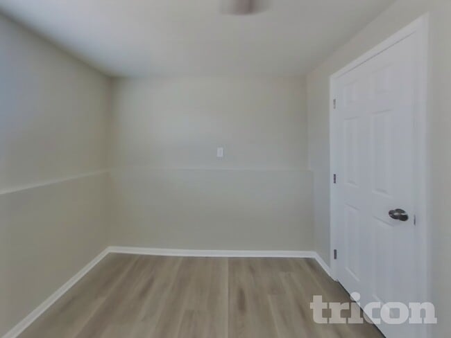 Building Photo - 1720 Monterey Way