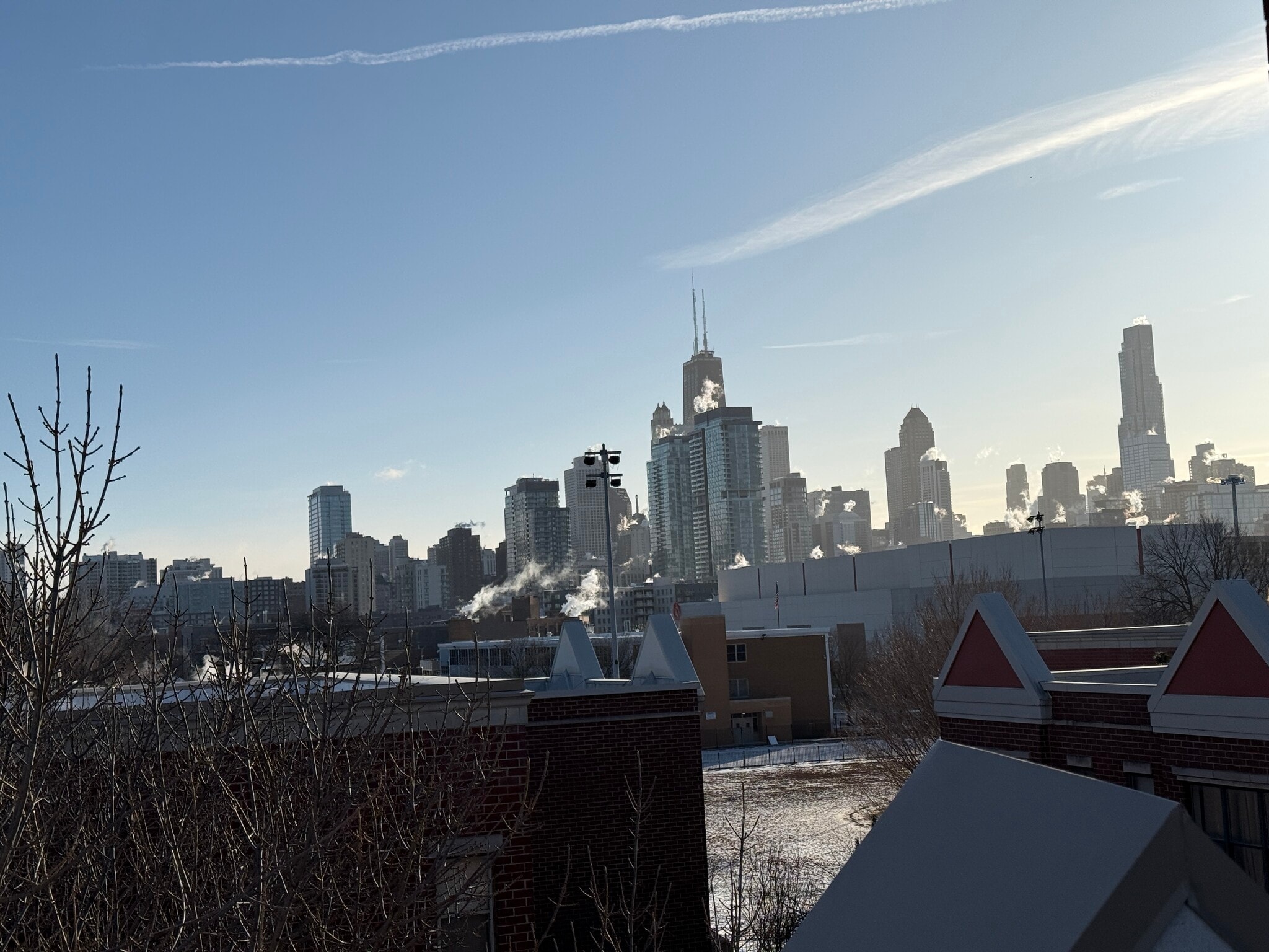 Building Photo - 1332 N Burling St