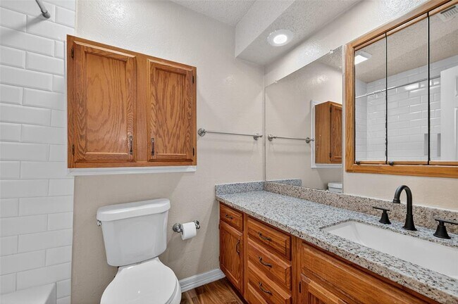 Building Photo - 1503 Quail Trace Dr