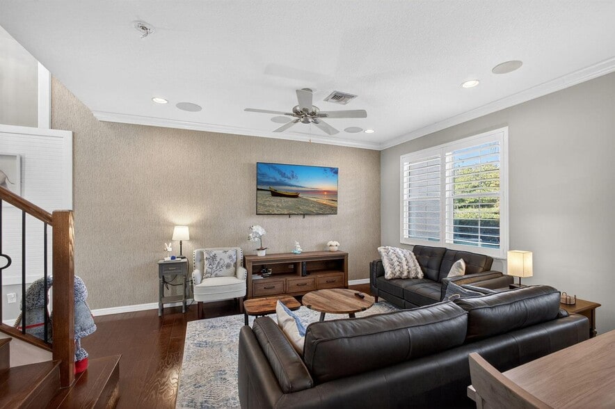 Building Photo - 4543 Mediterranean Cir