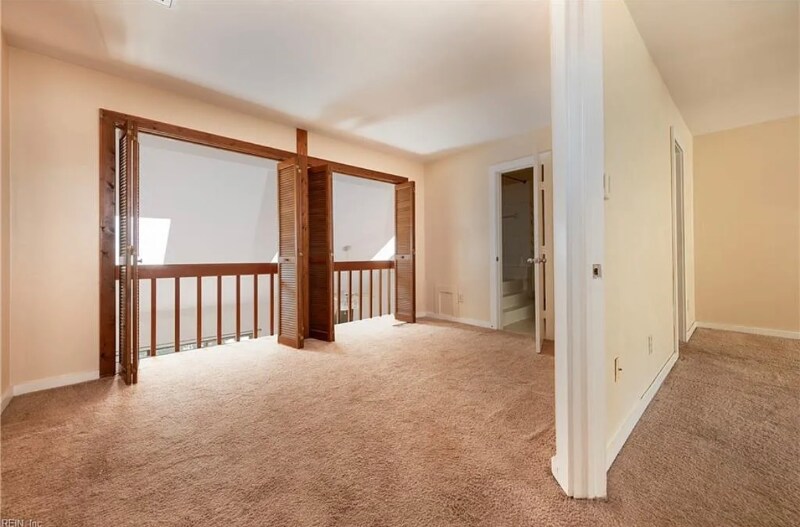 Building Photo - 250 Misty Point Ln