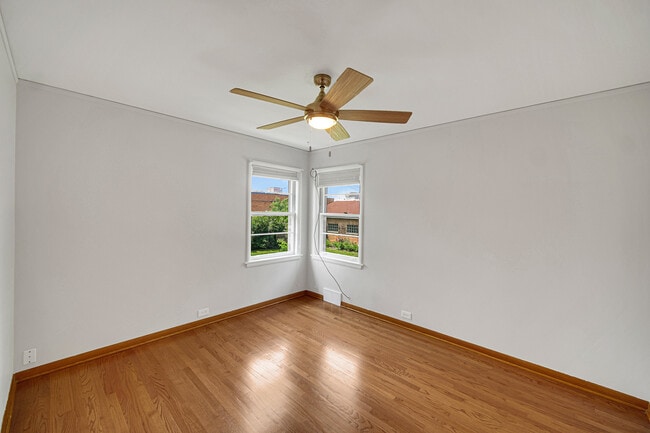 Building Photo - 9600 Kilpatrick Ave
