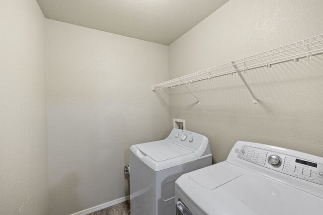 Building Photo - "Beautiful Townhome 3-Bedroom  2.5 Baths no carpet home, just 7 minutes from Fort Carson!"