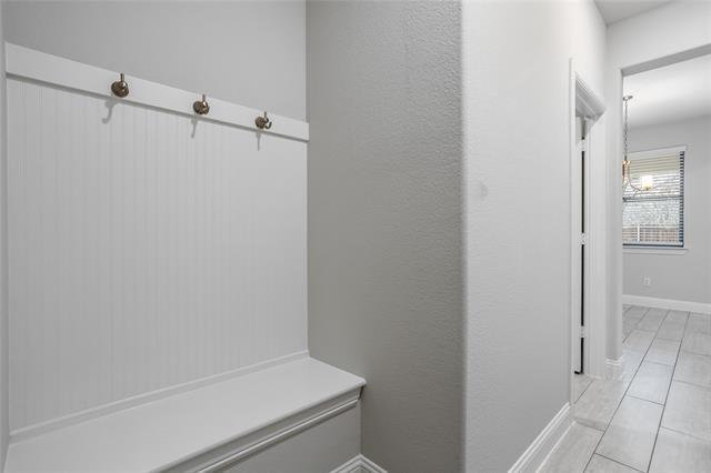 Building Photo - 101 Gardenia Dr