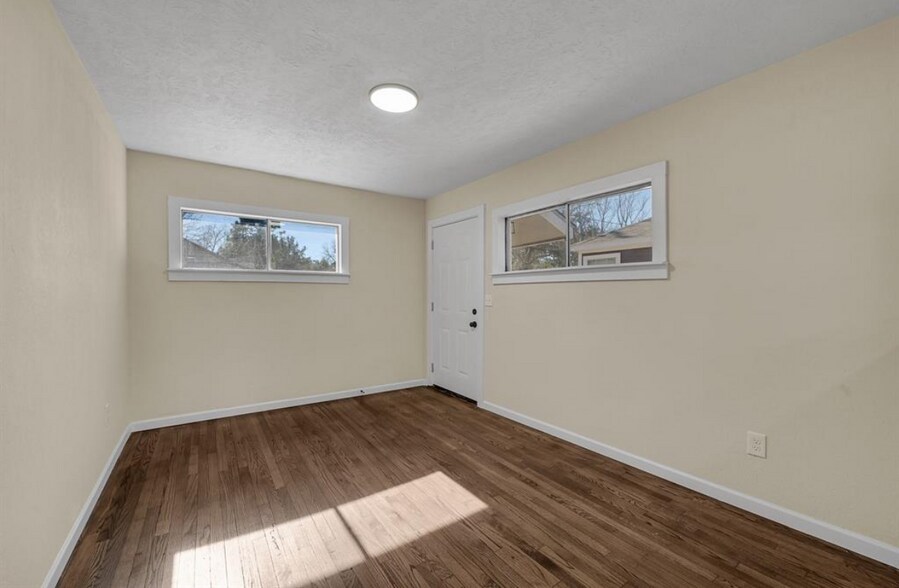 Building Photo - 3446 Seabrook St
