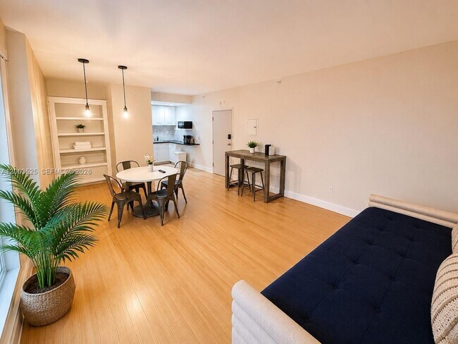 Building Photo - 3025 Indian Creek Dr