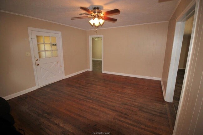 Building Photo - 1015 Milner Dr
