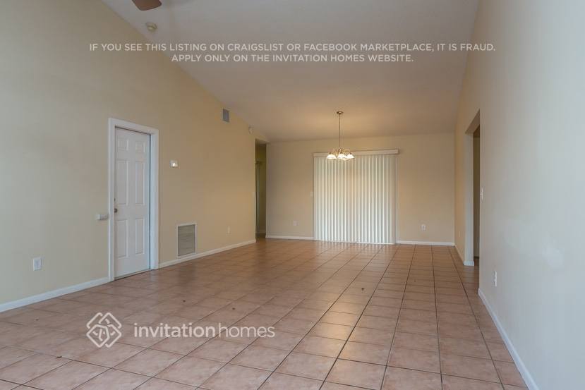 Building Photo - 7738 E Blairwood Cir