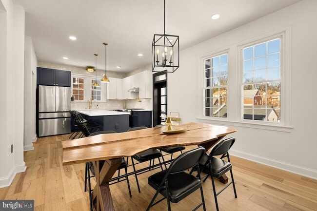 Building Photo - 3422 Pennsylvania Ave. SE