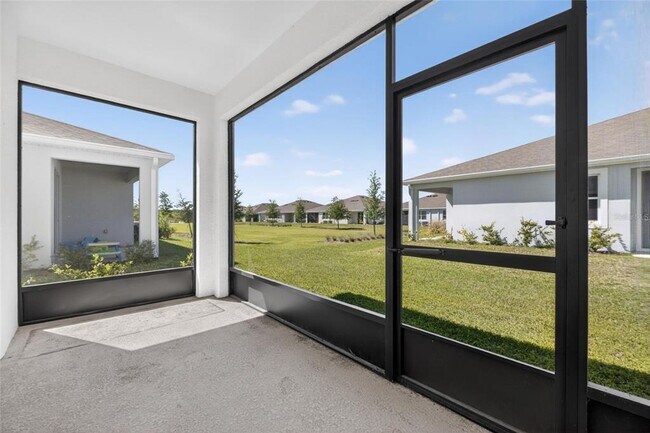 Building Photo - 2425 Bending Bonsai Dr