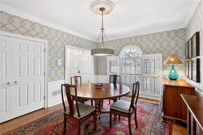 Building Photo - 3642 Mayfair Rd NE