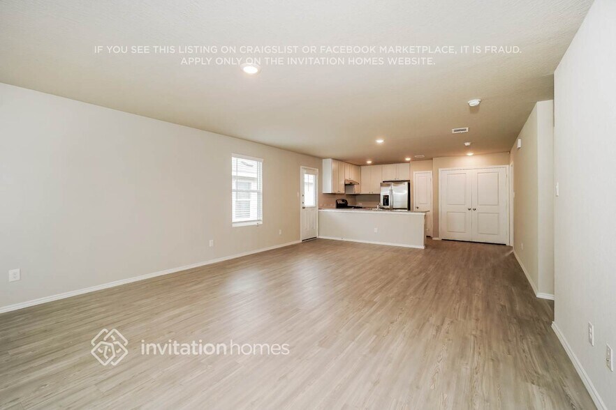 Building Photo - 10543 Varmus Dr
