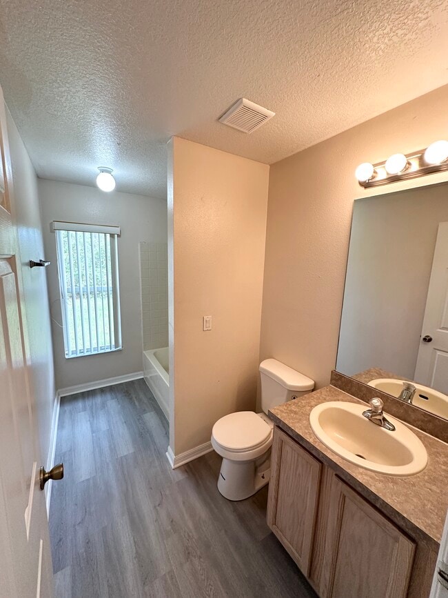 Building Photo - 9 Rybell Pl