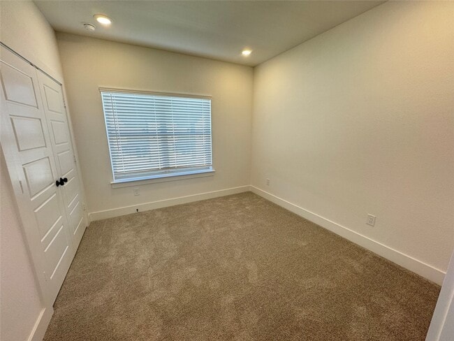 Building Photo - 1309 Eureka Spgs St