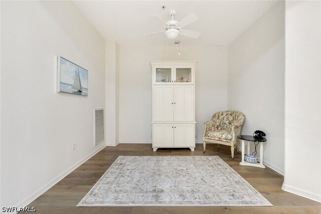 Building Photo - 12867 Carrington Cir