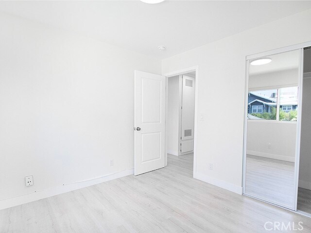 Building Photo - 831 Glendale Blvd