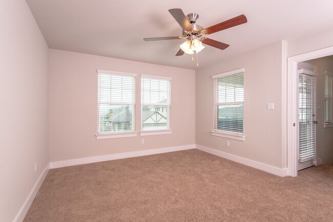 Building Photo - 4720 Portillo Way