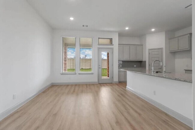 Building Photo - 3224 Mountcross Rd