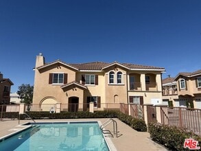 Building Photo - 1134 N Euclid St