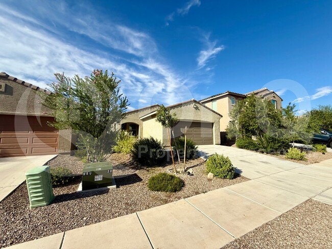Building Photo - 11227 S Weismann Dr