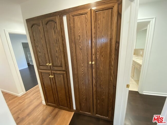 Building Photo - 3900 Castlerock Rd