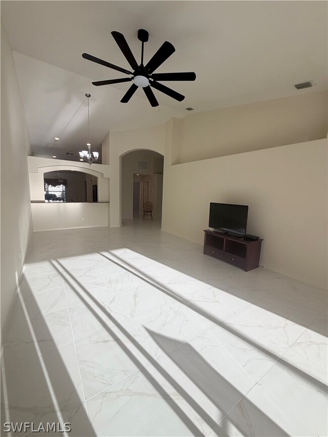 Building Photo - 8220 Ibis Cove Cir