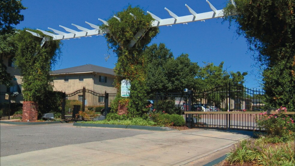 Villages at Lennox Square 2610 Mirabeau Dr Huntsville AL 35805 Apartment Finder