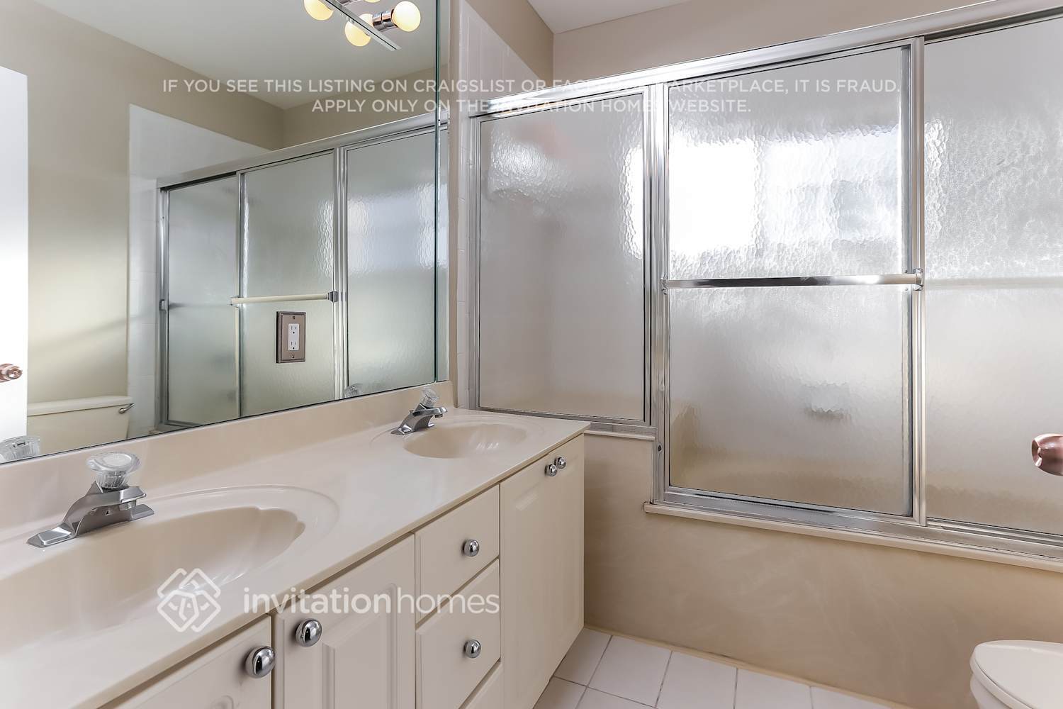 Building Photo - 1260 SW 139th Ave