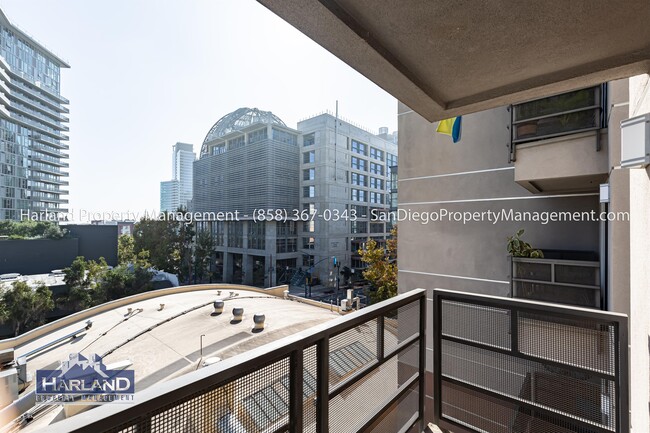 Building Photo - 1225 Island Ave