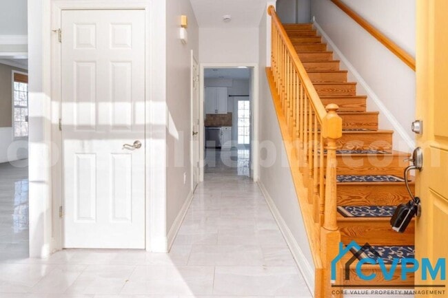 Building Photo - 2920 Middlebridge Ct