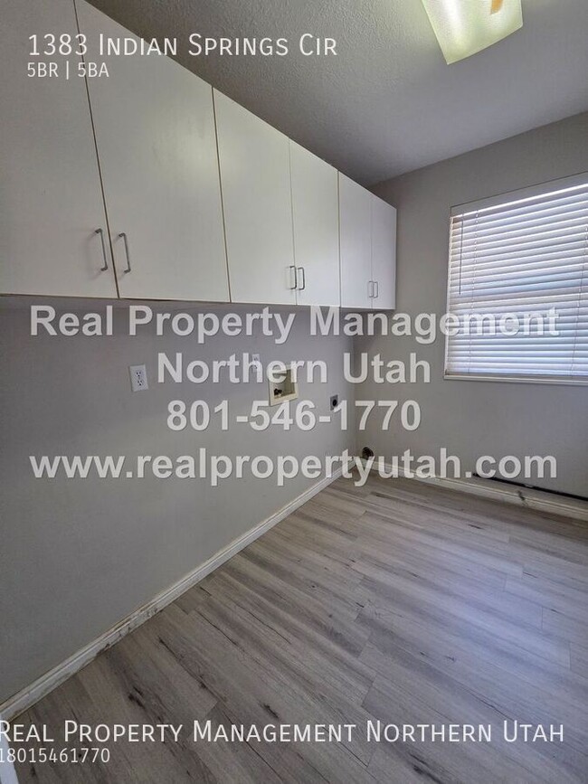 Building Photo - 1383 Indian Springs Dr
